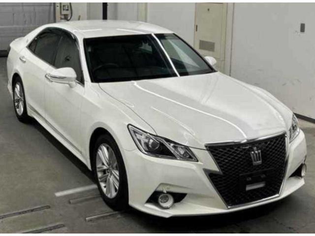 2015 Toyota Crown Athlete S