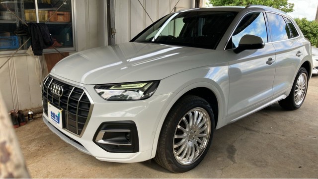 2021 Audi Q5 40 TDI quattro Advanced