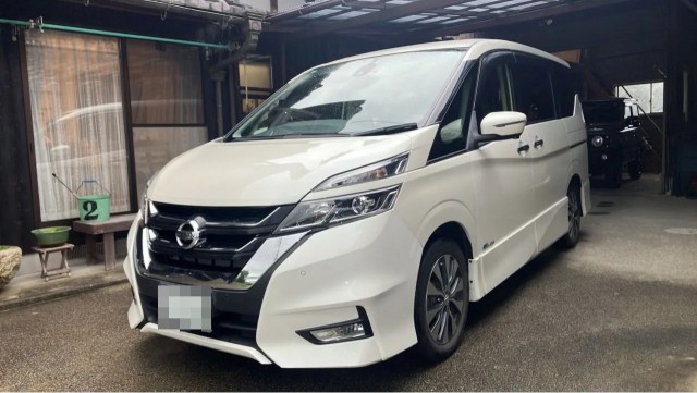 2017 Nissan Serena Highway Star V Selection