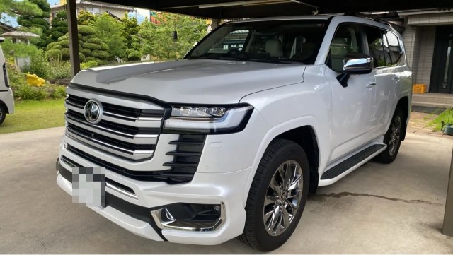 2023 Toyota LandCruiser ZX