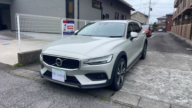2019 VOLVO VOLVOV60CrossCountry Cross Country T5 AWD Pro