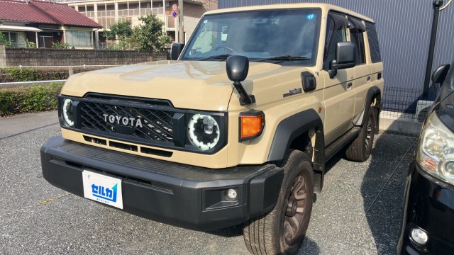 2024 Toyota LandCruiser 70 Wagon AX