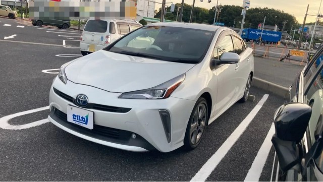2021 Toyota Prius A Premium Touring Selection
