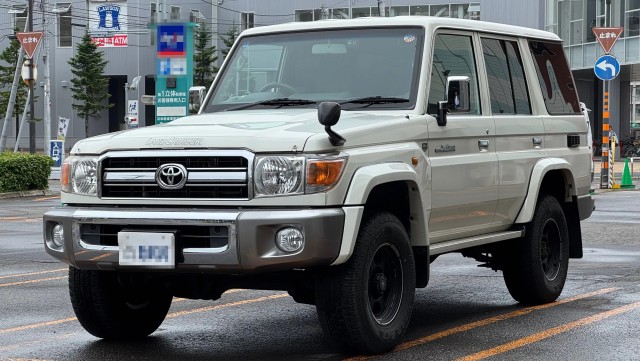 2015 Toyota LandCruiser 70 Van Van