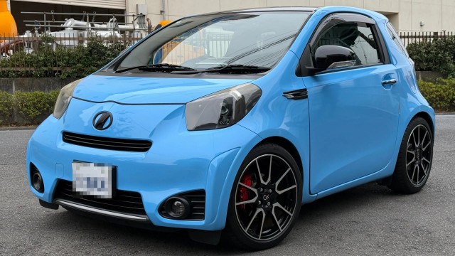 2014 Toyota iQ 130G Leather Package