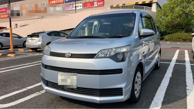 2013 Toyota SPADE G