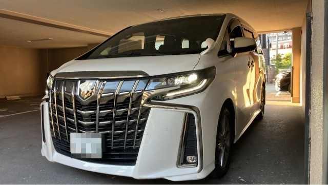2021 Toyota Alphard 2.5S Type Gold?