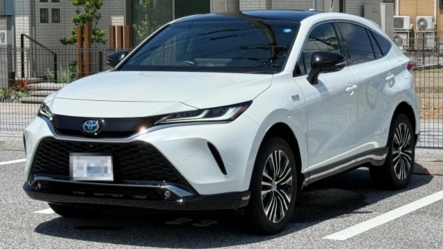 2023 Toyota Harrier PHEV Z