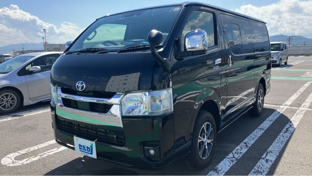 2022 Toyota Hiace Van Super GL