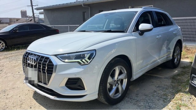 2022 Audi Audi Q3 35 TFSI Advanced