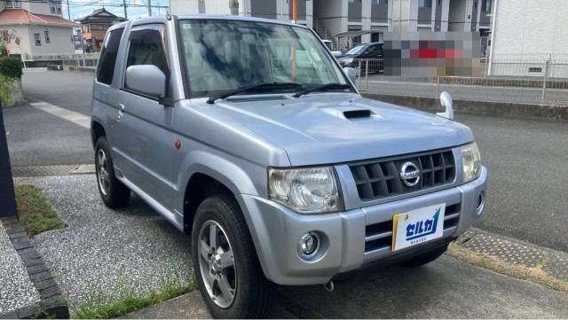 2010 Nissan KIX RX