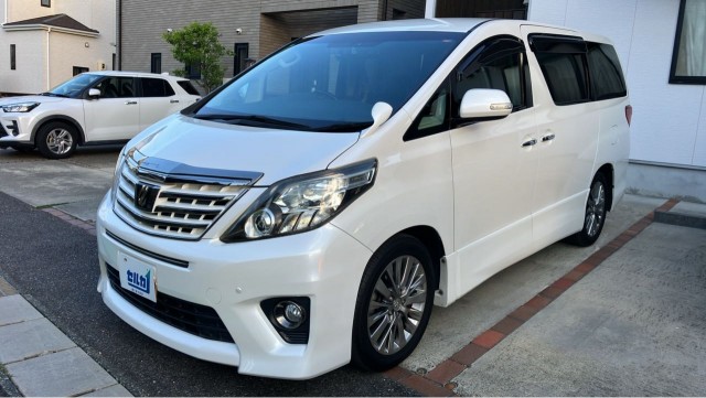 2014 Toyota ALPHARD 240S Type Gold?