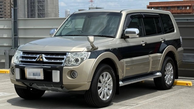 2010 MITSUBISHI PAJERO Long Super Exceed