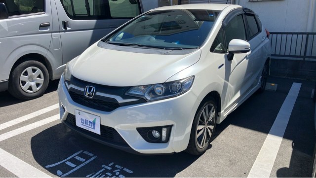 2017 Honda Fit Hybrid S Package