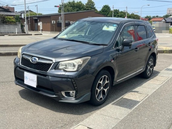 2013 SUBARU Forester 2.0XT EyeSight — Photo 1