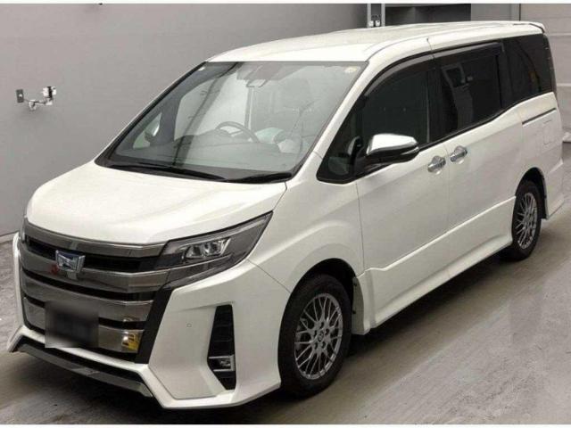 2021 Toyota Noah Hybrid Hybrid Si Double Bee?