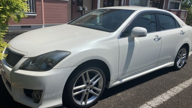 2010 Toyota Crown Athlete