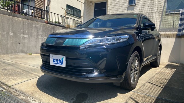 2017 Toyota Harrier Premium — Photo 1