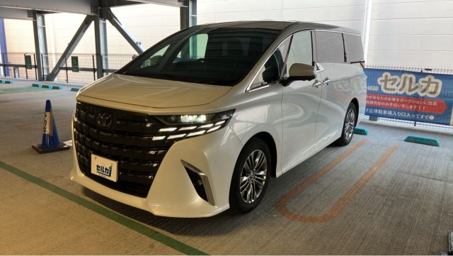 2023 Toyota Alphard Z