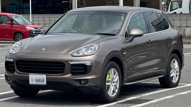 2015 Porsche Cayenne S E-Hybrid