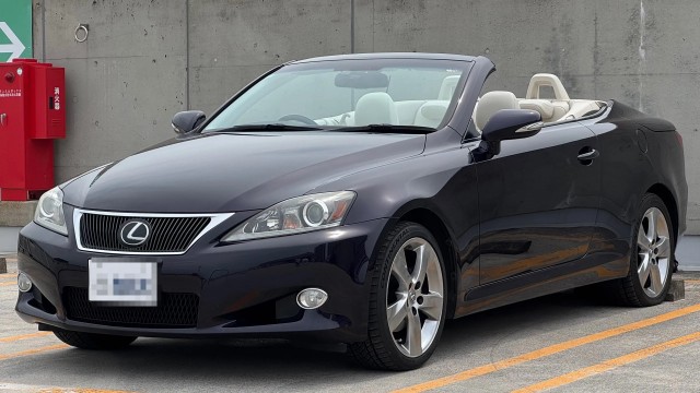 2012 IS250C Version L — Photo 1