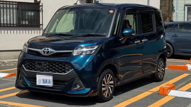 2018 Toyota TANK Custom G S