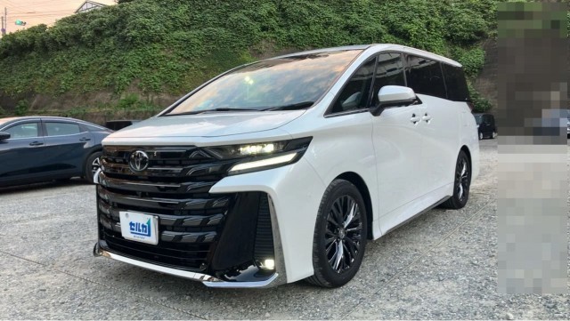 2025 Toyota Vellfire Hybrid Z Premia
