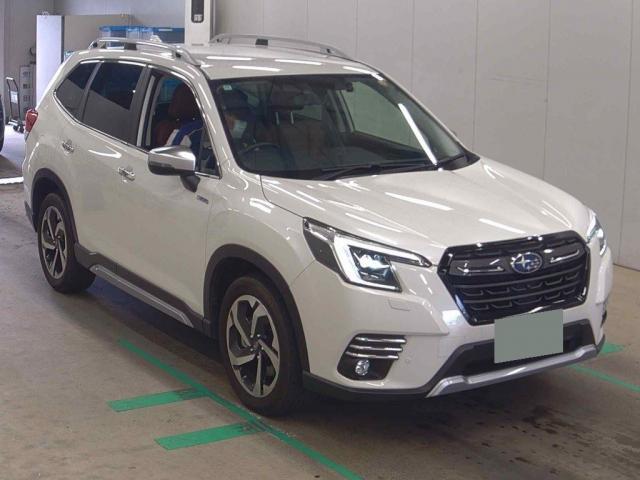 2022 Forester Hybrid Advance