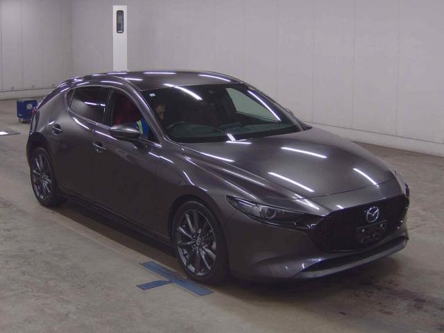 2019 MAZDA Mazda3 Fastback XD Burgundy Selection 360° Safety Package