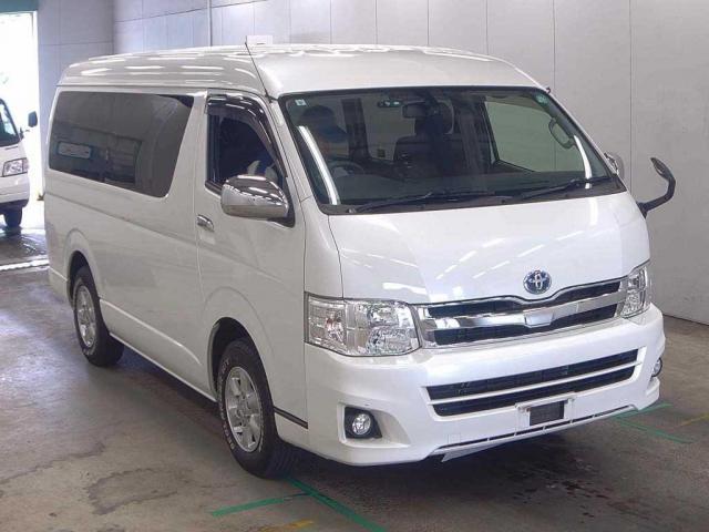 2013 Toyota HIACE WAGON GL 4WD