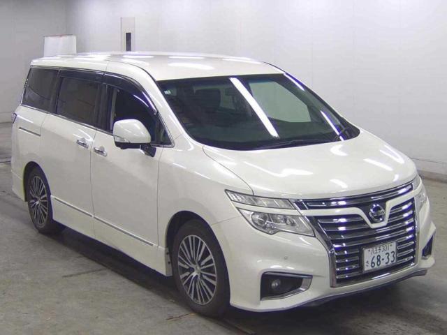 2015 Nissan Elgrand 250 Highway Star