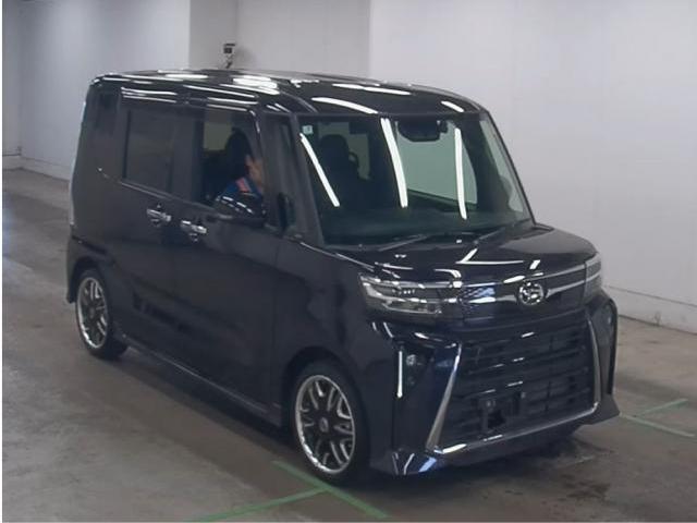 2025 Daihatsu Tanto Custom Custom RS — Photo 1