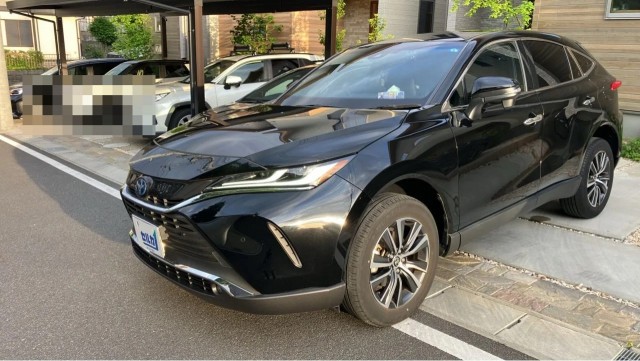 2023 Toyota Harrier Hybrid G