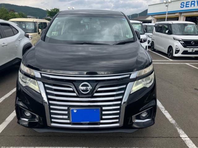 2014 Nissan Elgrand Highway Star