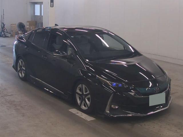 2017 Toyota Prius PHEV A Premium