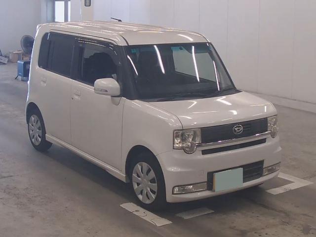 2010 Daihatsu MOVE CONTE Custom X — Photo 1