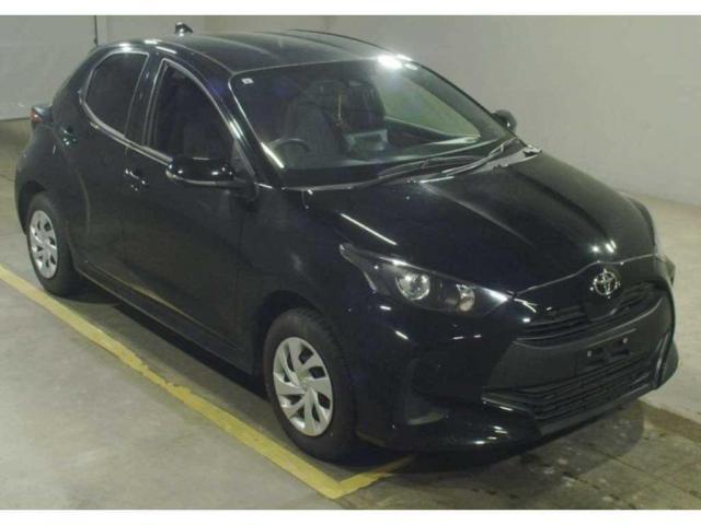 2022 Toyota Yaris G 4WD