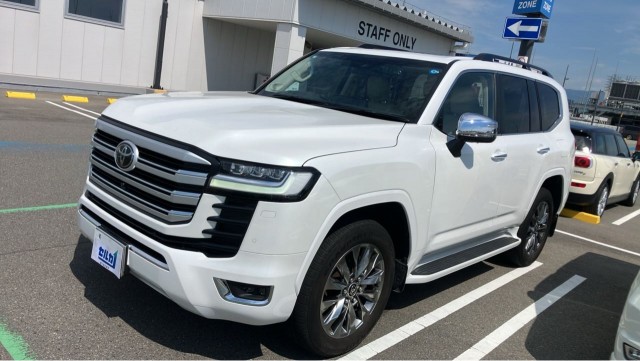 2023 Toyota LandCruiser ZX