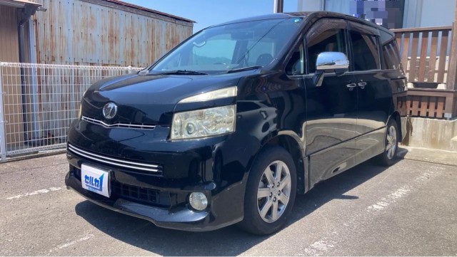 2009 Toyota Voxy ZS Kirameki