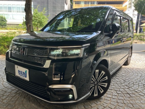 2025 Honda Step Wagon Spada HV e:HEV Spada Premium Line