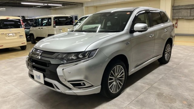2019 MITSUBISHI Outlander PHEV G Plus Package