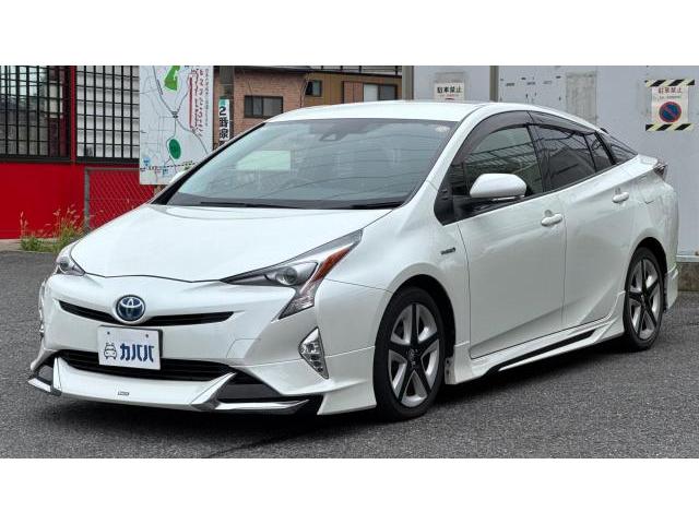 2016 Toyota Prius S Touring Selection