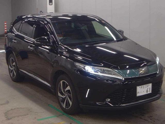 2018 Toyota Harrier Premium Sunroof