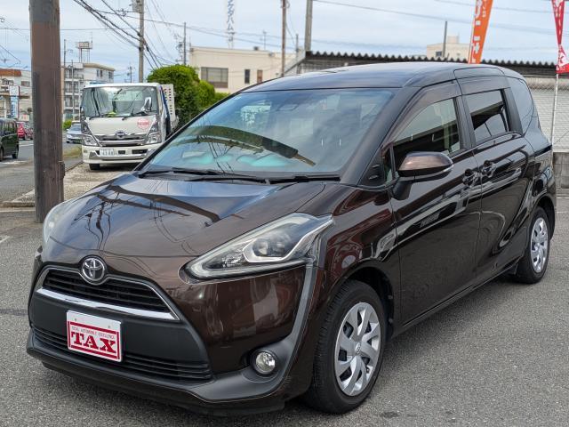 2016 Toyota Sienta G — Photo 1