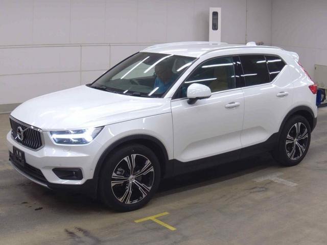 2021 VOLVO VOLVO XC40 B4 AWD Inscription