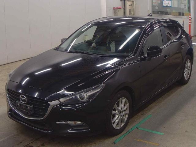 2017 MAZDA Axela Sport 15S LED Package