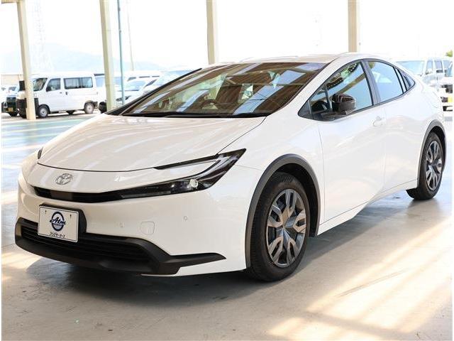 2024 Toyota Prius 1.8X