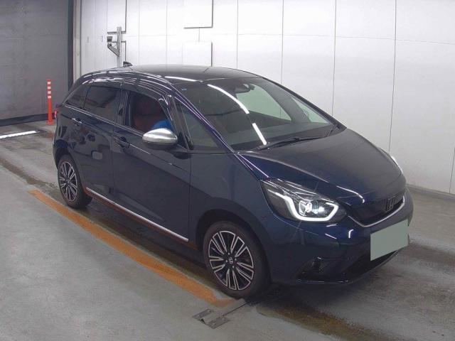 2021 Honda FIT e:HEV Luxe — Photo 1