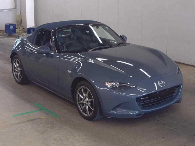 2022 MAZDA Roadster Navy Top