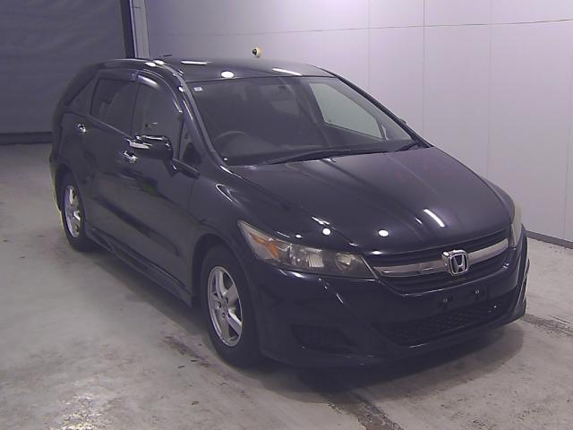 2011 Honda Stream ZS HDD Navi Package